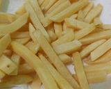 Foto del paso 2 de la receta: Costeleta de Cerdo con Papas Fritas rebozadas en un jarabe de Mostaza a la miel con vino