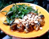 Hình bước làm 2 của món Cút lộn xào giấm