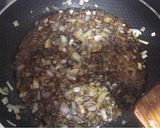 Foto del paso 6 de la receta Solomillo de cerdo en salsa de cebolla caramelizada