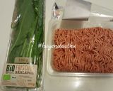 Hình bước làm 1 của món Thịt cuốn lá tỏi nướng