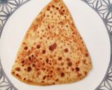 A picture of step 5 of TRIANGLE+SQUARE PARATHA😊😊.