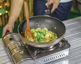 รูปขั้นตอนการทำที่ 20 ของ ข้าวผัดแกงเขียวหวาน ไก่ อาหารไทย เมนูผัด วิธีทำง่ายๆ