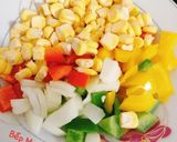 Hình bước làm 1 của món Trứng chiên thịt rau củ