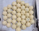 Foto langkah ke 4 dari resep Bubble Bread - Roti Gelembung.