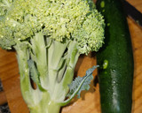 Foto del paso 2 de la receta: Fideuá de verduras con muselina de menta