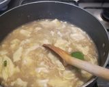 A picture of step 2 of Chicken corn soup.