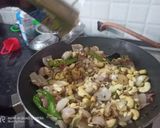 A picture of step 3 of Punjabi White Gravy (Restaurant Style).