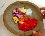 Foto langkah ke 2 dari resep Enak Tenan! Gulai Kentang Telur Puyuh.