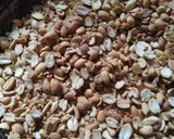 શીંગદાણા ની ચીકી (Shingdana Chikki Recipe In Gujarati) રેસીપી સ્ટેપ1ફોટો