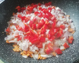 Foto del paso 2 de la receta: Pastel de coliflor con verduritas 🍅🥕🌶️ 🍄