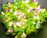 Foto del paso 2 de la receta: ARROZ CON VERDURAS AL🍲WOK