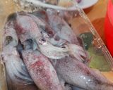 Foto langkah ke 1 dari resep Cumi Cabe Ijo.