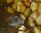 Foto del paso 7 de la receta: Fumet de gambas con mero y patatas