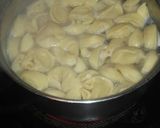 Foto del paso 1 de la receta: Tortellini de queso a la carbonara con carne rebozada