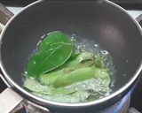 A picture of step 5 of PALAK NEER DOSA | SPINACH NEER DOSA WITH ONION TOMATO CHUTNEY.