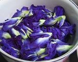 รูปขั้นตอนการทำที่ 26 ของ ขนมช่อม่วง(Stuffed flower-shaped dumplings)