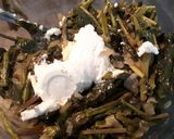 Foto del passaggio 2 della ricetta Sformato di cicoria, ricotta e pancetta affumicata