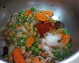 A picture of step 3 of One Pot Vegetable Pulao.