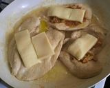 Foto del paso 2 de la receta: Pechuga a la manteca, con puré