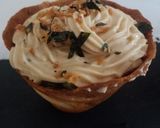Foto del paso 9 de la receta: Tartaletes de truita de pèsols en tempura amb salsa d'ou oriental emulsionada amb toppings de ceba cruixent i alga