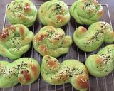 Foto langkah ke 5 dari resep Roti Manis Pandan.