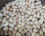 A picture of step 1 of Matki Chana Chaat.