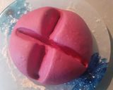 A picture of step 4 of Beetroot buns.
