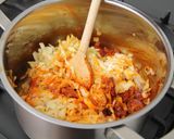 Káposztaleves kovászolt káposztából recept fázis 5 fotója
