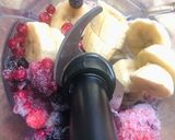 Foto del paso 1 de la receta: Helado de plátano y frutos rojos saludable