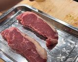 Hình bước làm 4 của món Beef & Reef Salad