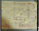 Foto del paso 3 de la receta: Hojaldre con jamón, queso y bechamel