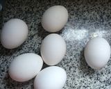 Foto del paso 1 de la receta: Bizcochuelo de vainilla con cacao