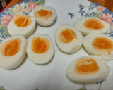 Foto del paso 5 de la receta: Huevos rellenos de aguacate y atún