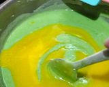 Foto langkah ke 3 dari resep Kue Lumpur Pandan Vla Santan.