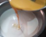 A picture of step 2 of Mango trifle custard.