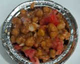 A picture of step 6 of Chickpea chaat.