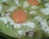 Rizses csirkemell kelkáposzta köntösben, rásütött tükörtojással a tetején recept fázis 6 fotója