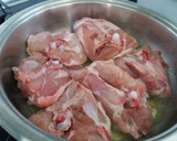 Foto del paso 1 de la receta: Contramuslos de pollo al ajillo