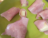 Foto del paso 2 de la receta: Bombas de papas crocantes sin tacc rellenas de jamón y queso
