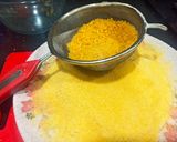 लाइव मोहन थाल(live mohan thal recipe in hindi) रेसिपी चरण 2 फोटो