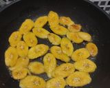 Foto langkah ke 3 dari resep Caramel Banana Toast.