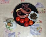Foto del passaggio 1 della ricetta Polenta bianca con tentacoli di polpo