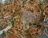 Foto langkah ke 4 dari resep Tumis Kwetiaw.