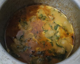 வெந்தயக்கீரை மொச்சை கத்திரிக்காய் குழம்பு(mocchai kulambu recipe in tamil) ரெசிபி ஸ்டேப் 2 புகைப்படம்