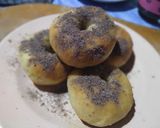 Foto langkah ke 6 dari resep Donat tape beras merah.