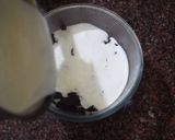 A picture of step 10 of Chocolate Flowing Cake.