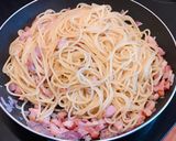 Hình bước làm 4 của món Mì Ý (Spaghetti) Carbonara Cream Cheese