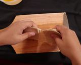 Foto langkah ke 1 dari resep Cemilan termurah, Hanya 3 bahan saja | Lumpia Mini Coklat.