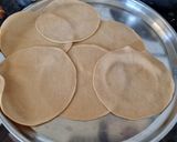 A picture of step 2 of Paneer and vegetable pockets.