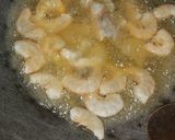 Foto langkah ke 2 dari resep Tumis Pare Udang Ekonomis.